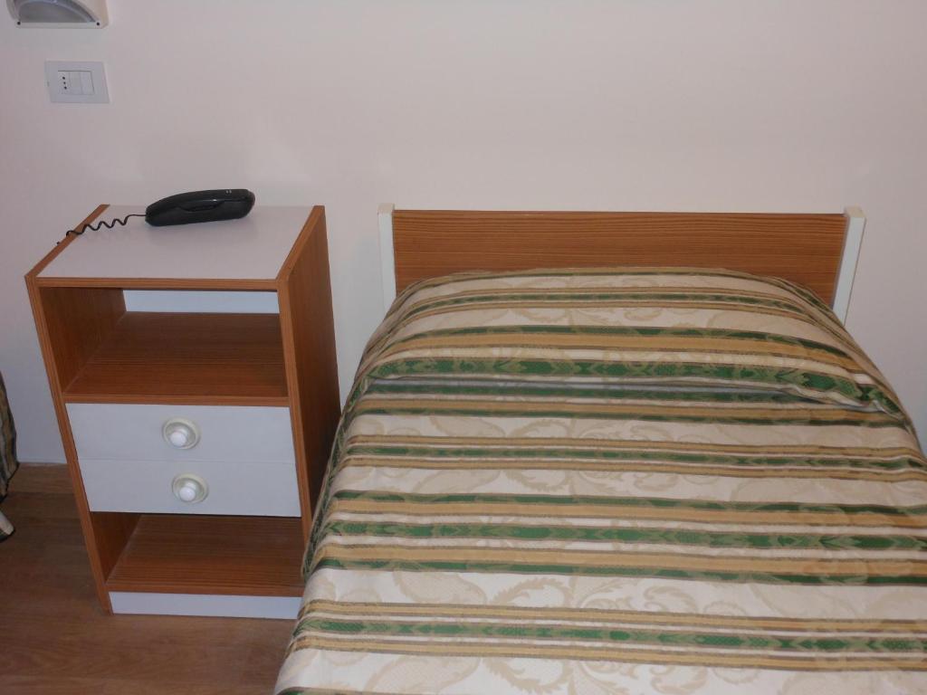 Hotel Cecco Arezzo Rum bild